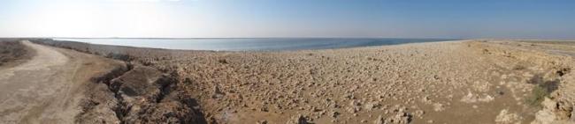 Western view Sawa lake 
