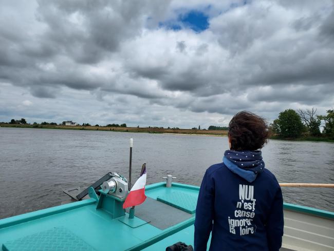 Nul n'est censé ignorer la Loire : visite commentée sur bateau avec Loire Odyssée.