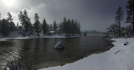 Laguna menor durante el invierno