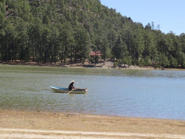 Pesca de autoconsumo en la Laguna La Juanota
