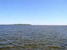 Inlet between Mellerstön and Lill-Räbben