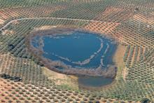 Panorámica de la laguna de los Jarales (municipio de Lucena, Córdoba)