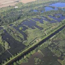 Vallée de la Somme et canal entre Amiens et Abbeville Vallée de la Somme et canal entre Amiens et Abbeville